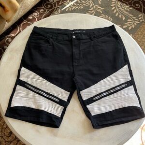 Rocawear Black Denim Denot Shorts Zipper Fly Front Pocket Accent Mens Size 48